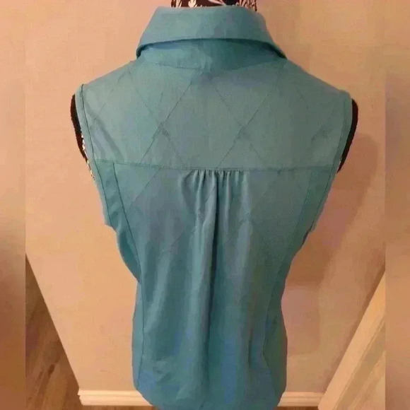 Callaway  sleeveless - Picture 2 of 5